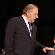 Entrevue dans le bureau présidentiel